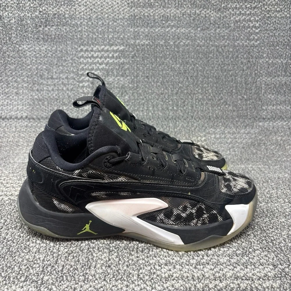 Nike Air Jordan Luka 2 GS Black Volt White DZ3498-017 Youth Size 7Y Shoes